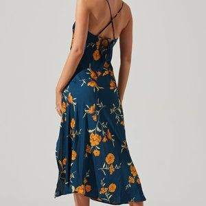 ASTR THE LABEL GAIA FLORAL MIDI DRESS